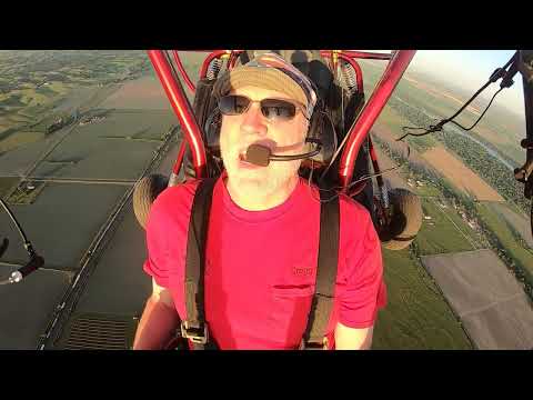 Видео: Flt 292 Двигатель выключен при посадке с высоты 2000 футов