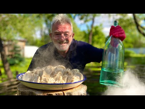 Видео: ХИНКАЛИ РЕЦЕПТ КЛАССИЧЕСКИЙ. ВАРИМ в КАЗАНЕ и ЖАРИМ на КАМНЕ.