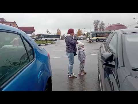 Видео: Гуляем по площади Вокзала и едем в Коломну.