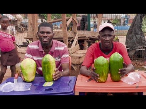 Видео: ЛЕГЕНДАРНОЕ КОНКУРСНОЕ СОБЫТИЕ: ПЕРВЫЙ, КТО СЪЕСТ ДВЕ ОГРОМНЫЕ ПАПУ, ВЫИГРАЕТ 1000 ДОЛЛАРОВ