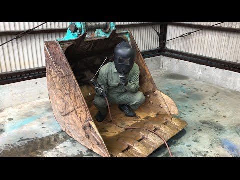 Видео: [KOBELCO] Ремонт и усиление ковша обратной лопаты SK200