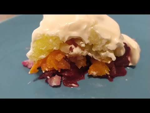 Видео: Цей легендарний салат завжди буде на святковому столі! Hering im Pelz! Herring under a fur coa!