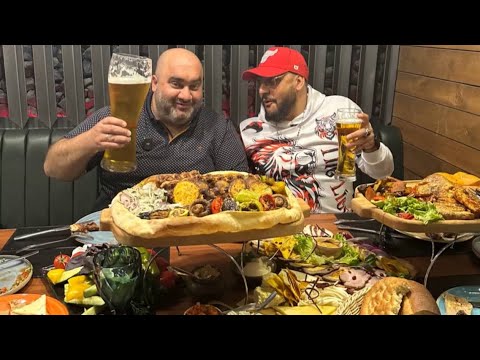 Видео: ВСЕ ВКУСНОЕ ТОЛЬКО С ДРУЗЬЯМИ