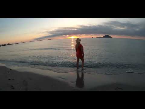 Видео: Мария Косара - Ледени ръце & Manos frias - Maria Kosara