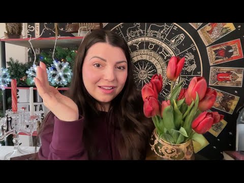 Видео: Разговор с мужчиной о вас. Откровенно. Таро Юлия Петрова Прямые Эфиры