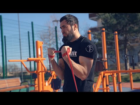Видео: Упражнения с Резиновыми петлями