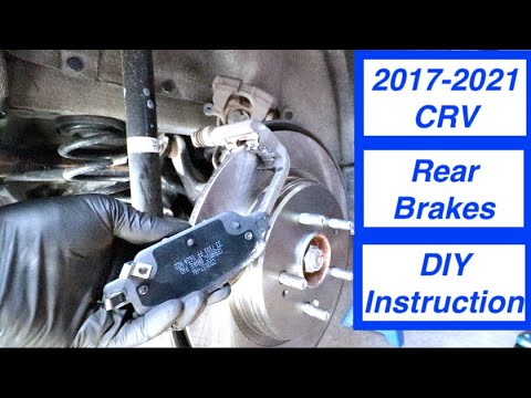 Видео: Как заменить задние тормоза | Honda CRV 2017–2021 гг.