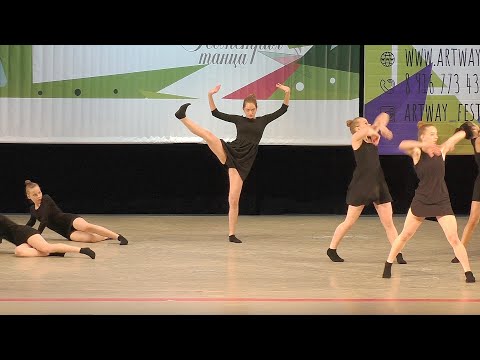 Видео: "На расстоянии вытянутой руки"