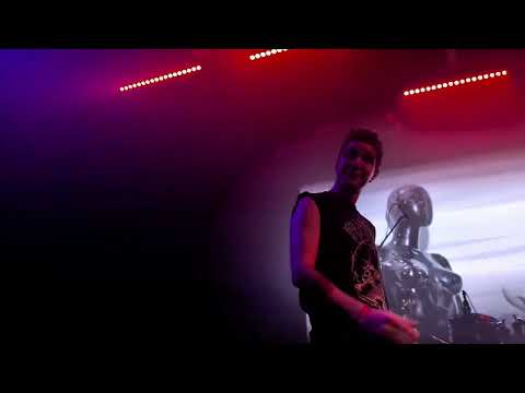 Видео: Чайки улетают с моря - Тянет туда @ КЦ Сердце, Санкт-Петербург, 25.10.2025