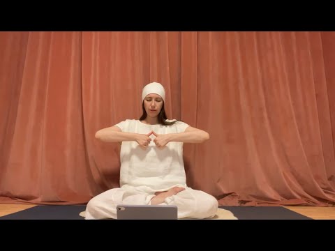 Видео: Медитация для 22-ой проекции ума «Попечитель» - Хомэй Бандана Крийя (N36)