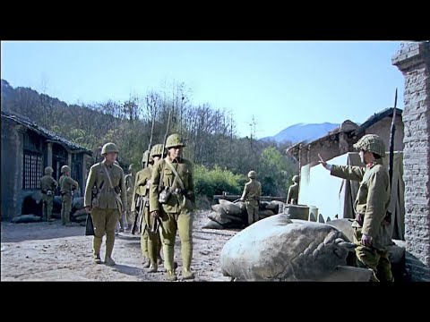 Видео: Китайские солдаты, переодетые японскими войсками, проникли на японскую базу и взорвали арсенал.