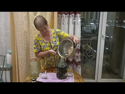 Видео: Компот из голубики, три разных вкуса