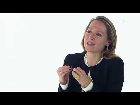 Видео: Белая студия. Гость: Константин Хабенский. (2024)