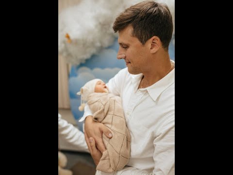 Видео: Александр Энберт родил вторую дочку.