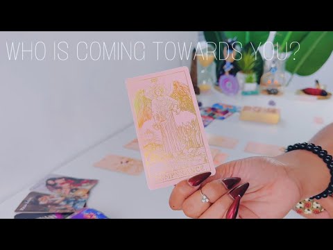 Видео: Кто-то немного ОДЕРЖИМ! ..немного сходит по тебе с ума! ....осторожнее с этим человеком! 👀