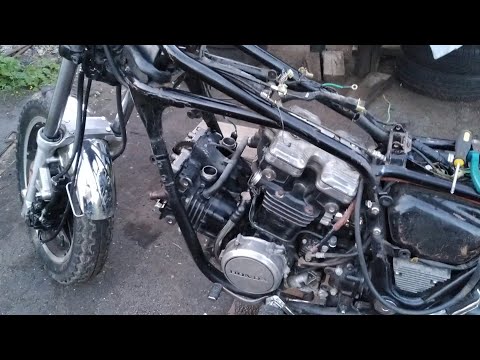 Видео: Honda Magna Опять ремонт Хонды Магны. Криворукие японцы всё переломали. Теперь она поехала как надо.