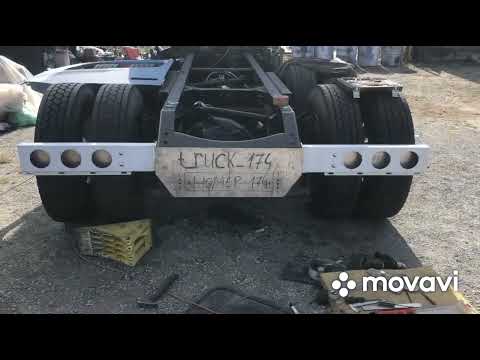 Видео: Установка кронштейнов брызговиков и  шита  под гос номер/  восстановление / ремонт Вольво внл 780