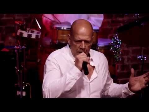 Видео: Александр Яременко - Небо (укр.). ПРЕМЬЕРА !!! Творческий Вечер в Caribbean Club. Май, 2015.