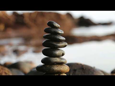 Видео: Авторская песня * Легли на спинку дышим  дышим *про йогу