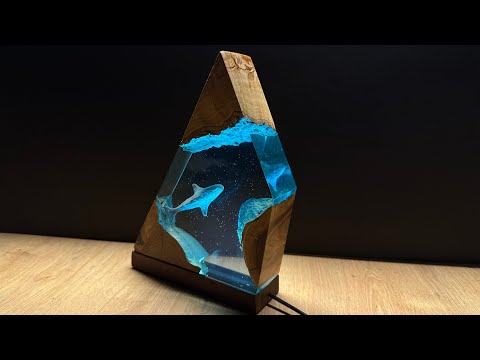 Видео: Изготовление декоративной лампы из эпоксидной смолы с фигуркой кита