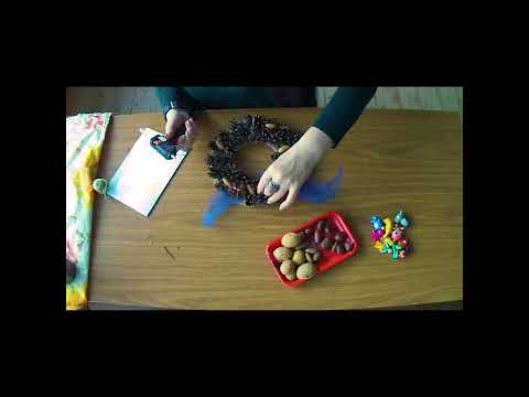 Видео: Мастер-класс по изготовлению рождественского венка