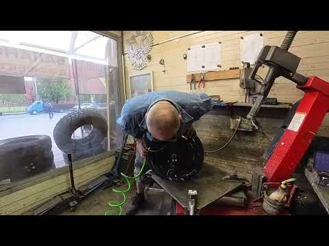 Видео: Пенталогия. Переборка Моноколеса Ninebot Z10 после двух лет ежедневной эксплуатации￼. Фильм третий