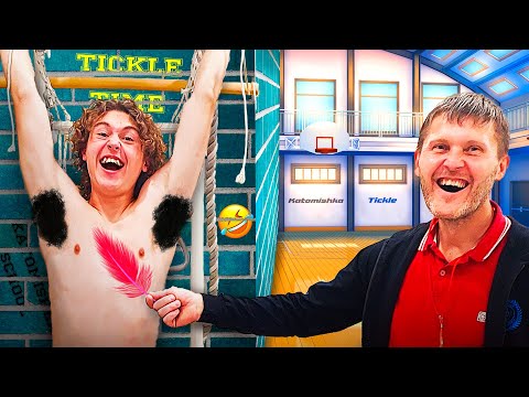 Видео: Удачный Случай... НА ФИЗРЕ 😐 / Щекотка челлендж на Физре / Катомишка челлендж