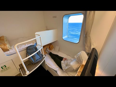 Видео: Я поставил машину на паром и остался ночевать в море.