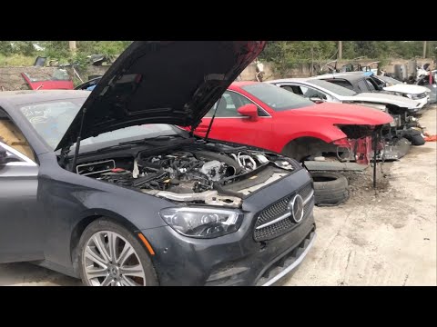 Видео: Авторазбор в Грузии: авторазборка американских авто в Тбилиси, что появилось нового ? #автоизсша