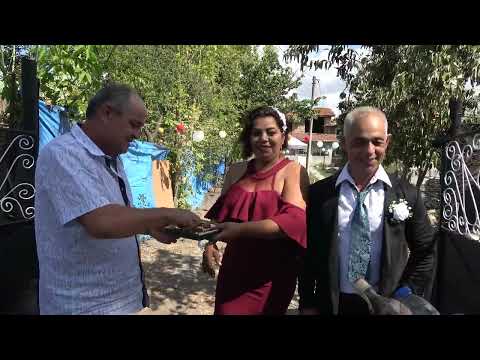 Видео: Сватбата на Даниела и Гарет