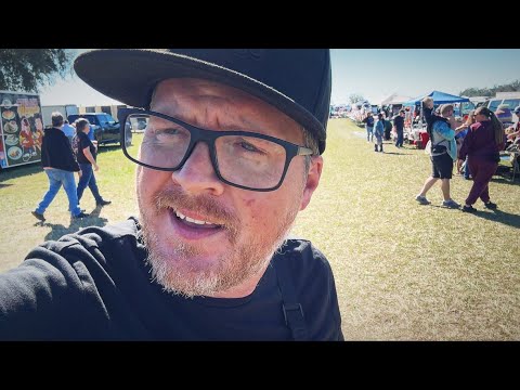 Видео: Распродажа хлама в багажнике Брауна: трофеи с блошиного рынка | Ретро-стоянка