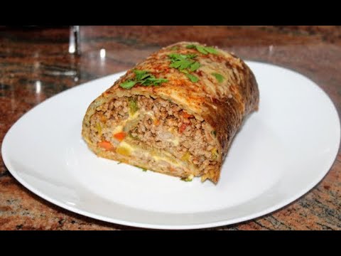 Видео: Картофельный рулет с мясным фаршем