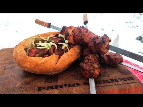 Видео: Шашлык На новый год в Апельсиновом соке на МАНГАЛЕ.