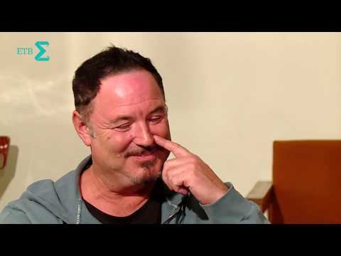 Видео: СЕКРЕТЫ МАКСИМА ЛЕОНИДОВА