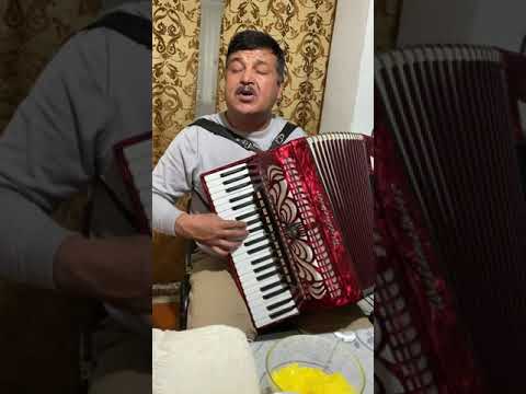 Видео: Жолдошбек Мамажанов – Сүрөтүңө (Курманбек Бекташев)