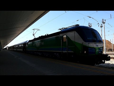 Видео: БВ 8641 "Диана" София-Стара Загора потегля от Централна ЖП гара с "Цар Иван Асен II" 80 052...