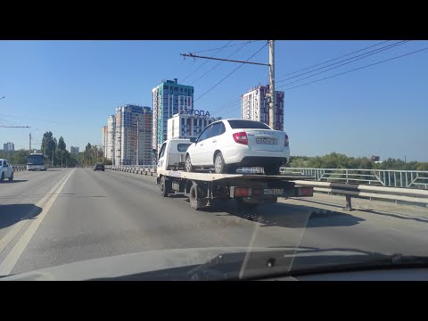 Видео: Везу Ладу Гранту к дилеру на эвакуаторе, проблемы с ГРМ