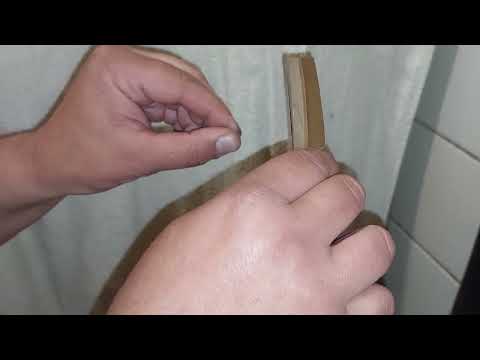 Видео: Заточка опасной бритвы (часть третья) правка/доводка на ремне.