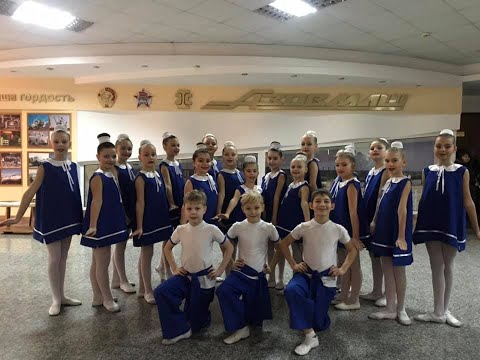 Видео: Он мне нравится от ОАЭСТ "Формула"