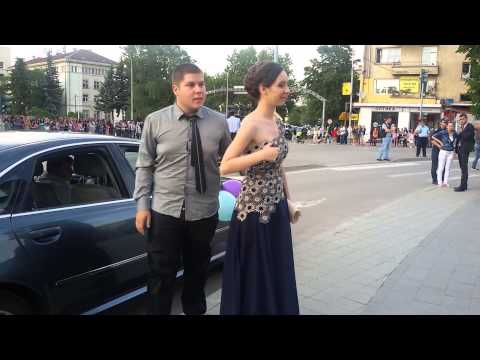 Видео: Абитуриенти 1 - Перник - 23 май 2015г.