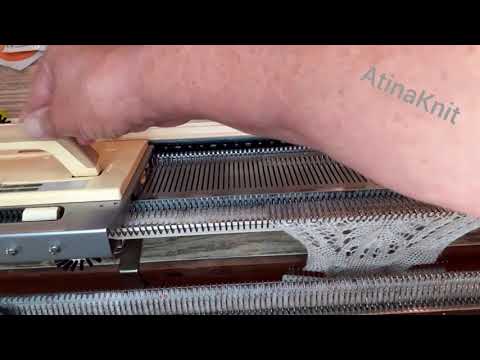 Видео: Узор "медвежьи лапки" на эл. машине brother. Ажур через 1 ряд на brother.Часть 2я.