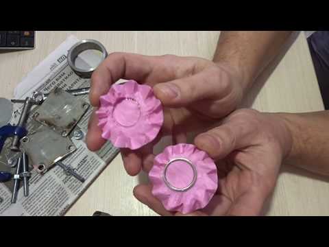 Видео: СДЕЛАЙ_САМ. Формуем модель в резину  и режем