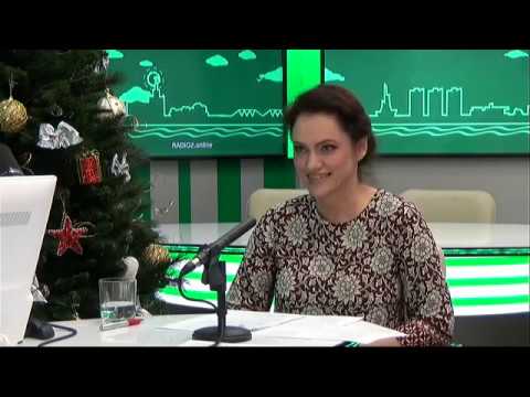 Видео: Елена Жулаева, психолог "Городской психологической службы "Психологи" о социофобии.