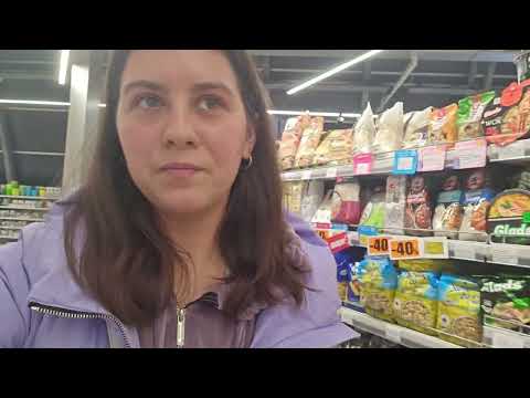 Видео: Как прокормить семью с такими ценами? День после  массированного удара по городу