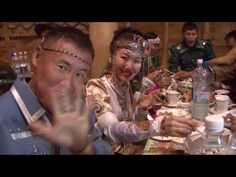 Видео: Ысыах Олонхо 2016 (Верхоянский район) Часть 1