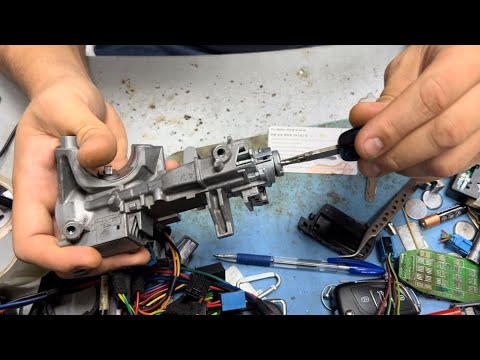 Видео: Ремонт замка Honda заклинил замок зажигания 