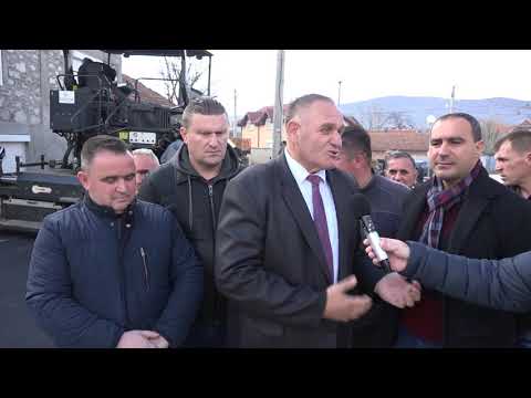 Видео: Се асфалтира главната улица во село Средно Коњари во Општина Петровец
