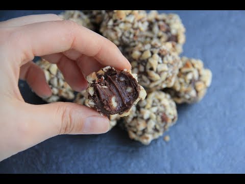 Видео: Сырно-ореховой трюфель / Cheese - nuts truffles / Трюфель с сыром Дор Блю