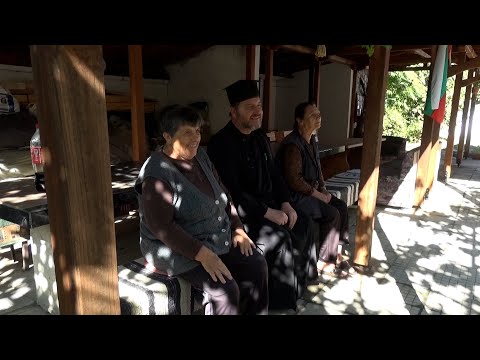 Видео: Отец Борис ни разказва за живота на света преподобна Параскева-Петка Епиватска (Търновска)