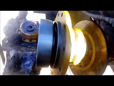 Видео: сборка ступицы на погрузчике LW300F 2 часть